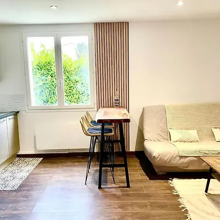 Apartament Le Cosy Saint-Martin-Lalande