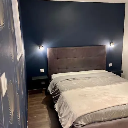 Le Cosy *